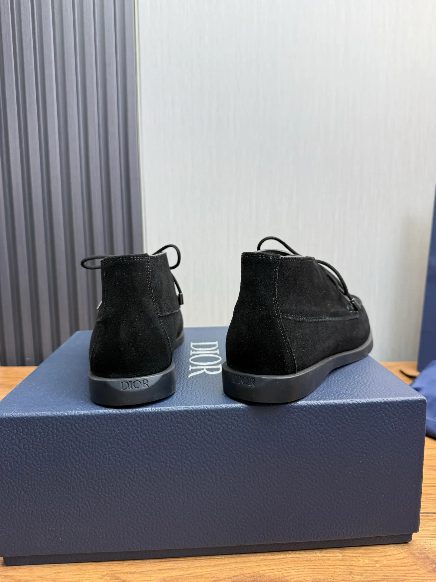 Factory price 620💰 [Dior] Men’s official website na hot sale🔥Imported cowhide + cowhide lining. Original rubber wear-resistant outsole. High quality shipment ⬆️Code number 38-44, (45 customized)